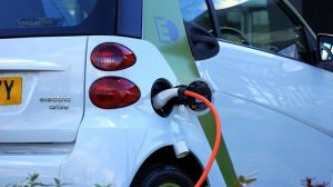 Cómo funciona la ITV en coches eléctricos e híbridos Cómo funciona la ITV en coches eléctricos e híbridos